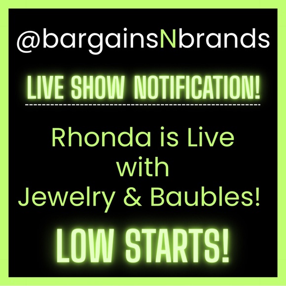 🌟PLEASE SHARE🌟 Like this Listing to be Notified when I am Live 🤗 - Picture 2 of 3